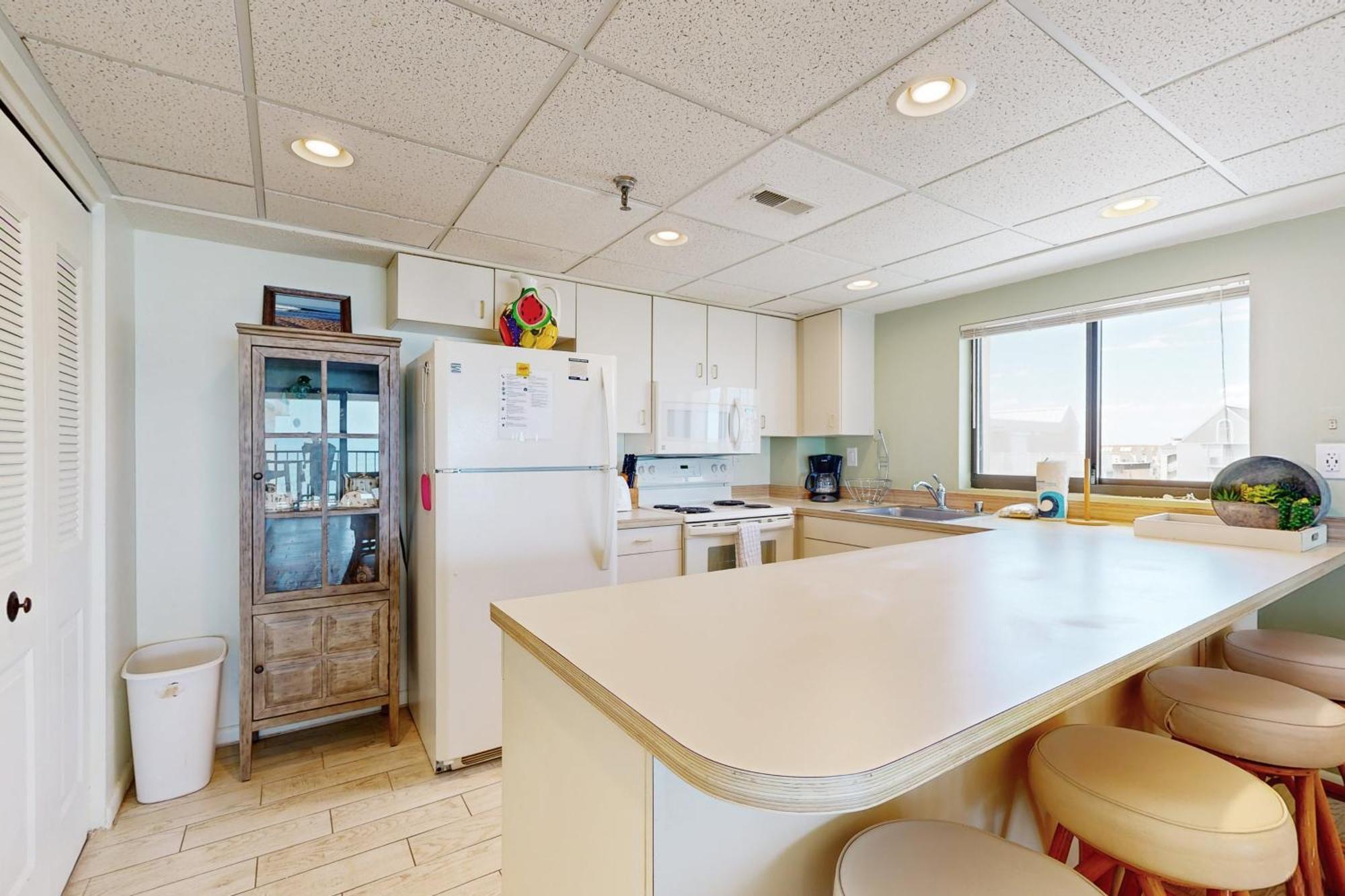 Waikiki Condos Оушън Сити Екстериор снимка